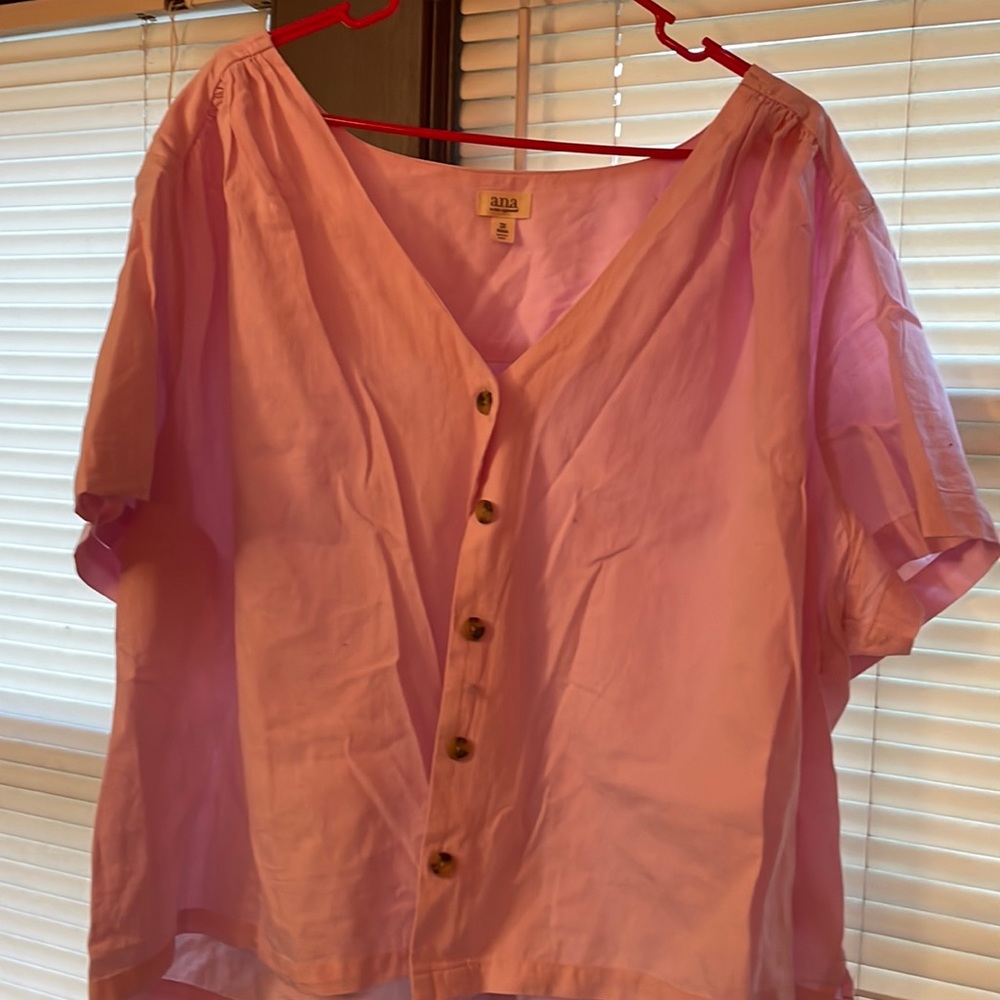 Plus size light pink crop top